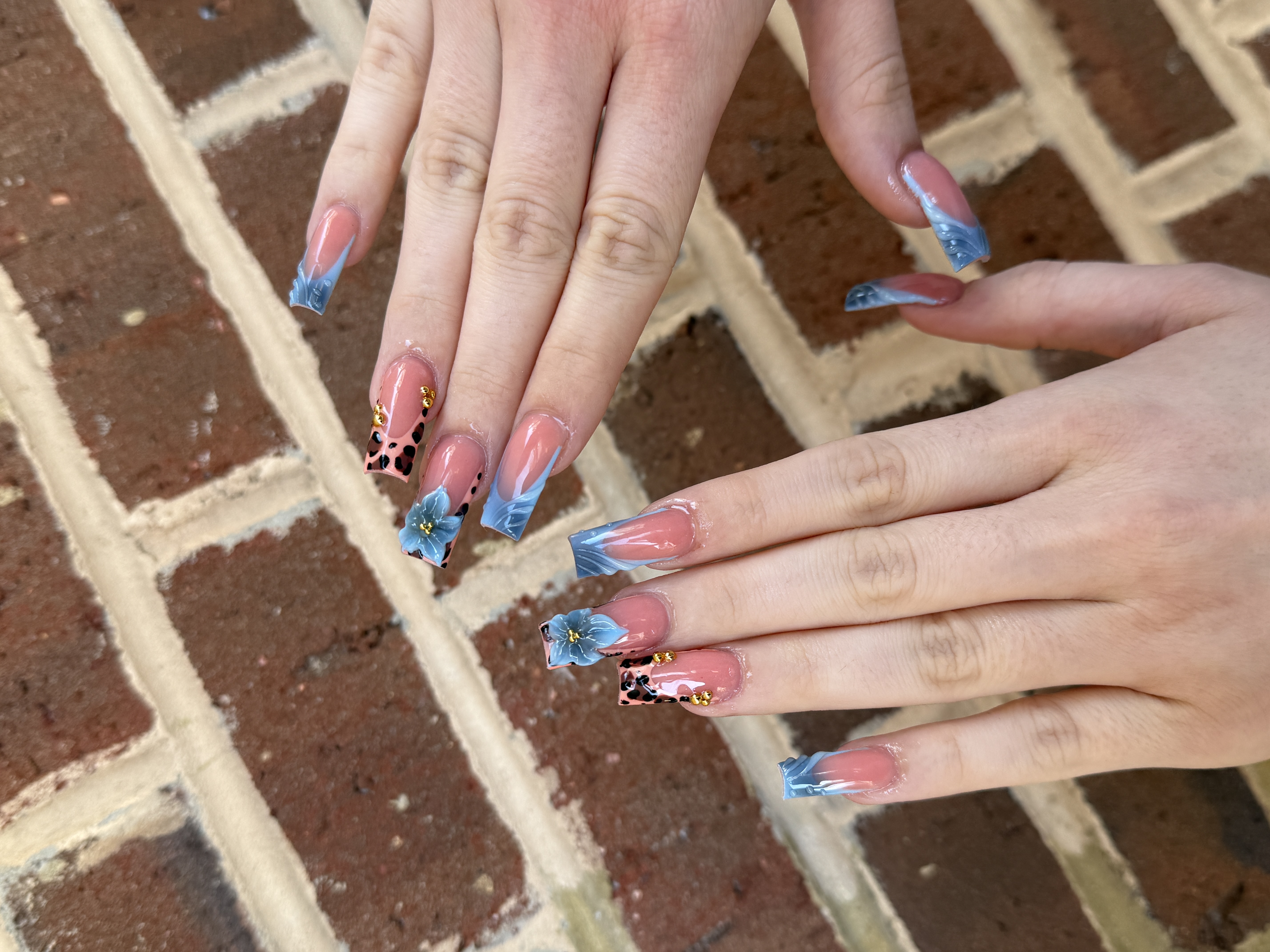 Floral Design — V Nails Boutique Dale City